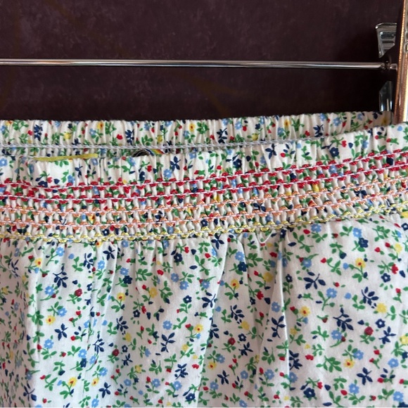 Little Bird By Jools Oliver Size 5-6 white ditsy flower shorts, nwt, new with ta - Picture 4 of 9